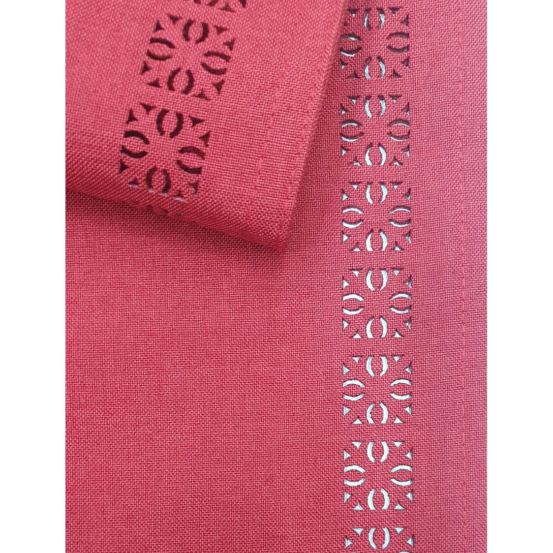 J. Rapee Mulan Tablerunner Red