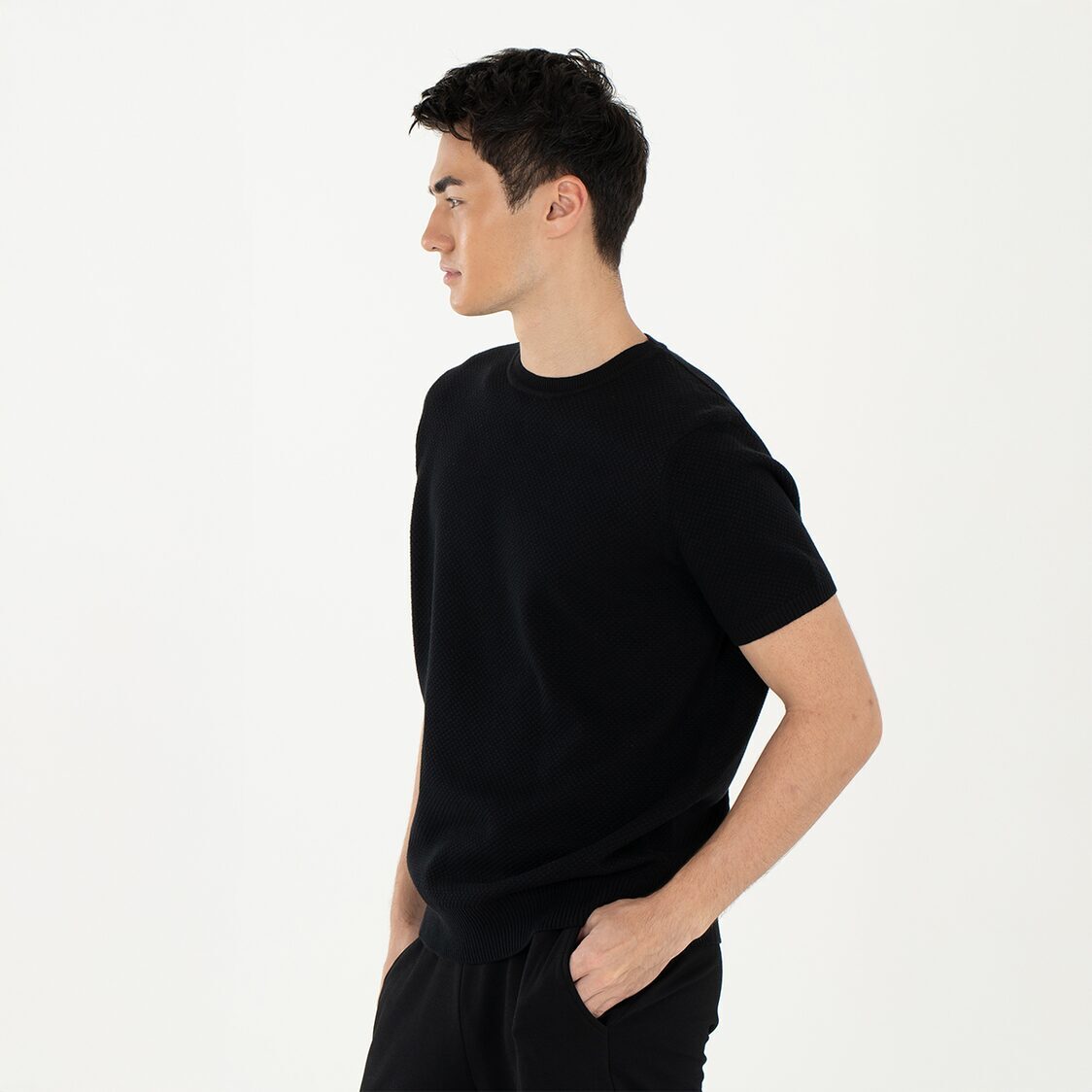K/WOODS Mens Calmline Crew Neck - Black
