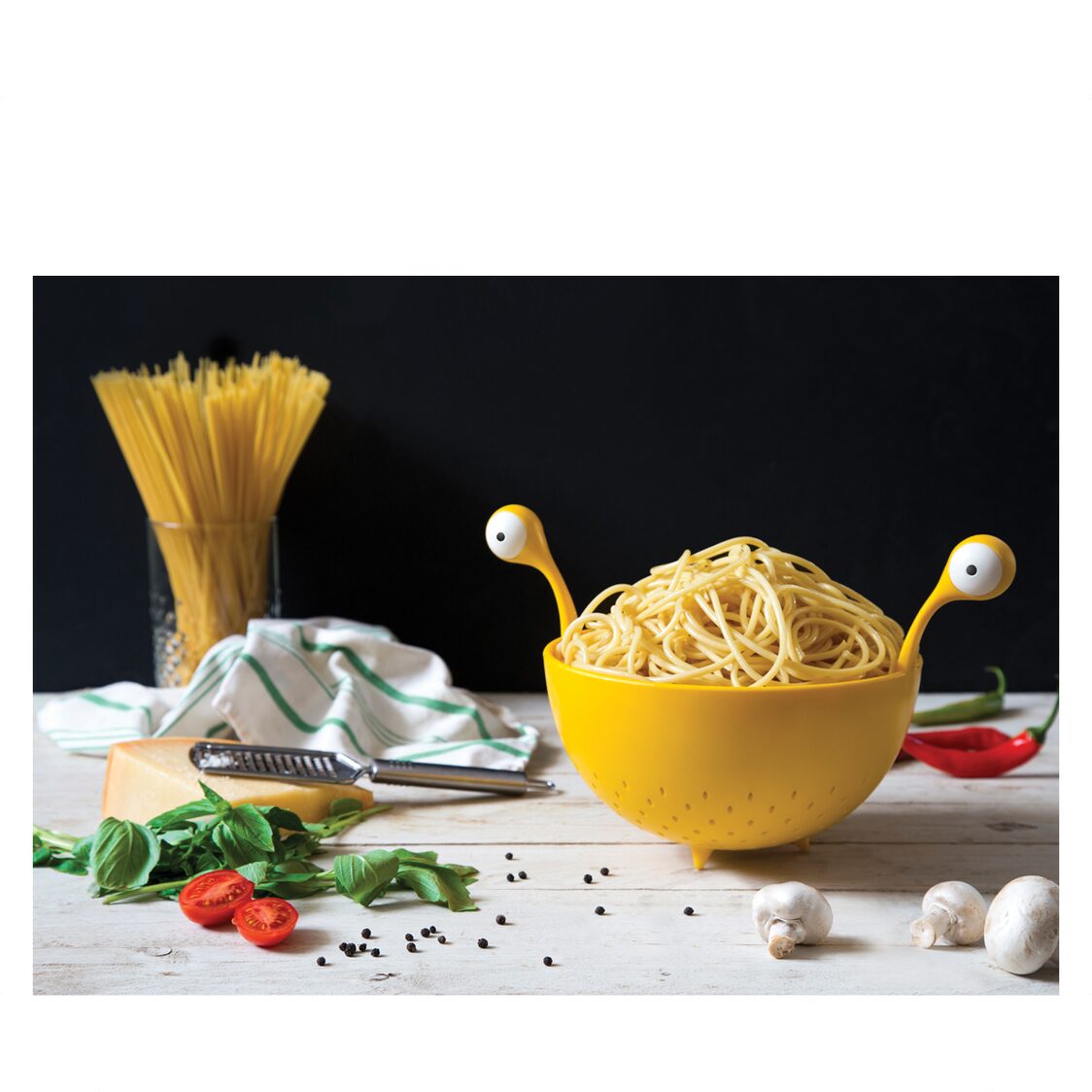 OTOTO Spaghetti Monster Colander