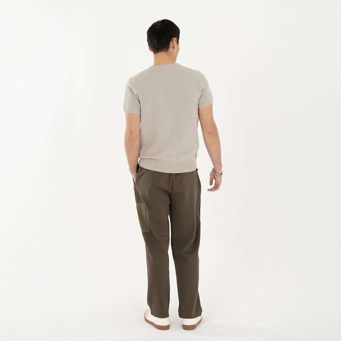 K/WOODS Mens Calmline V-neck - Almond