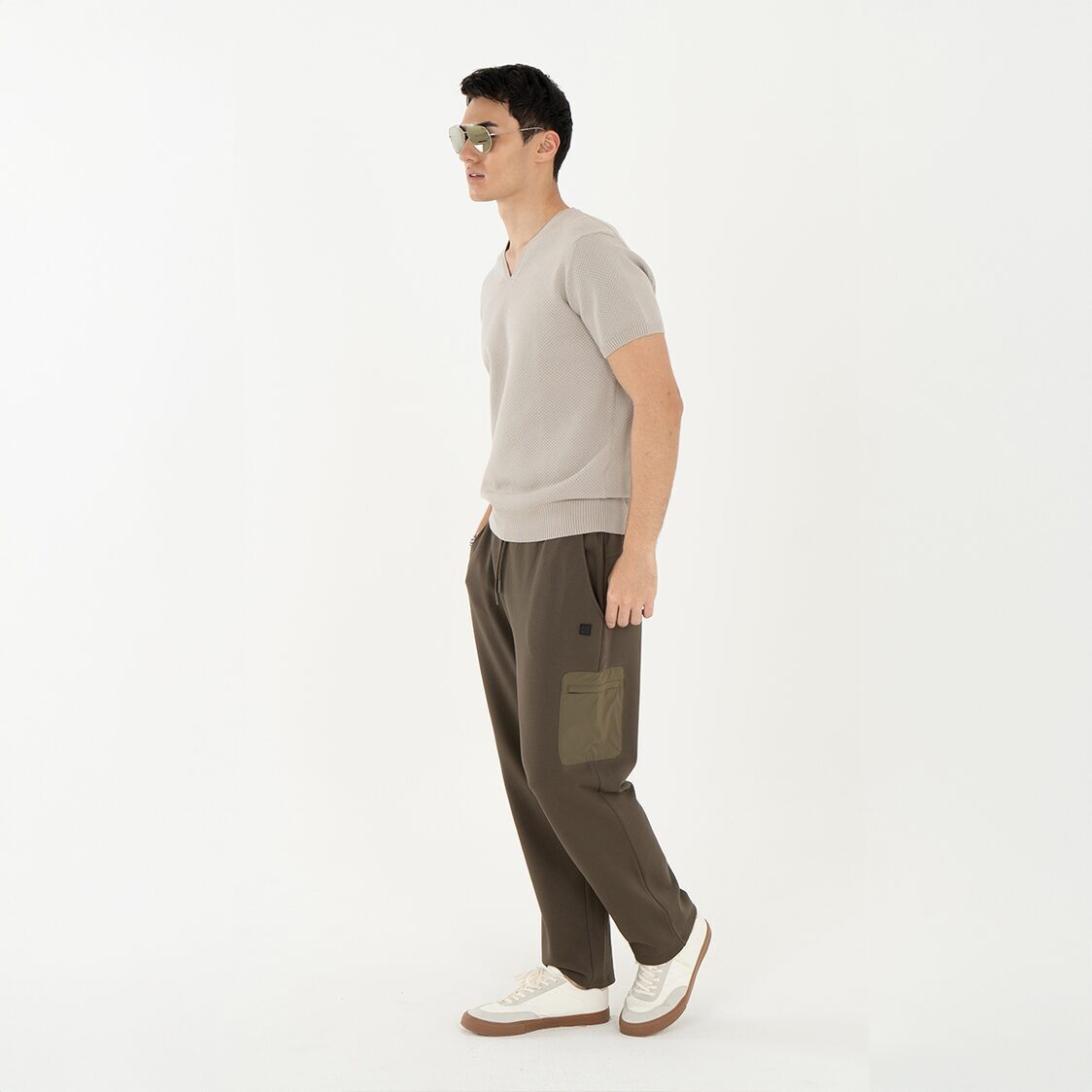 K/WOODS Mens Calmline V-neck - Almond