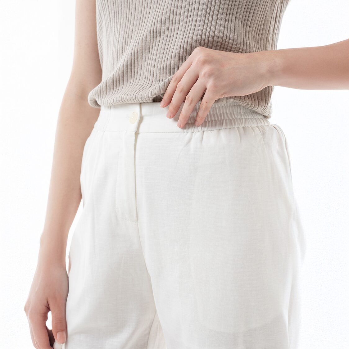 K/WOODS Breezy Linen Pants in Off White