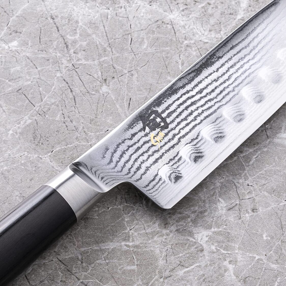 KAI SHUN (旬) Classic Santoku Knife - Hollow Ground 18cm (DM-0718)