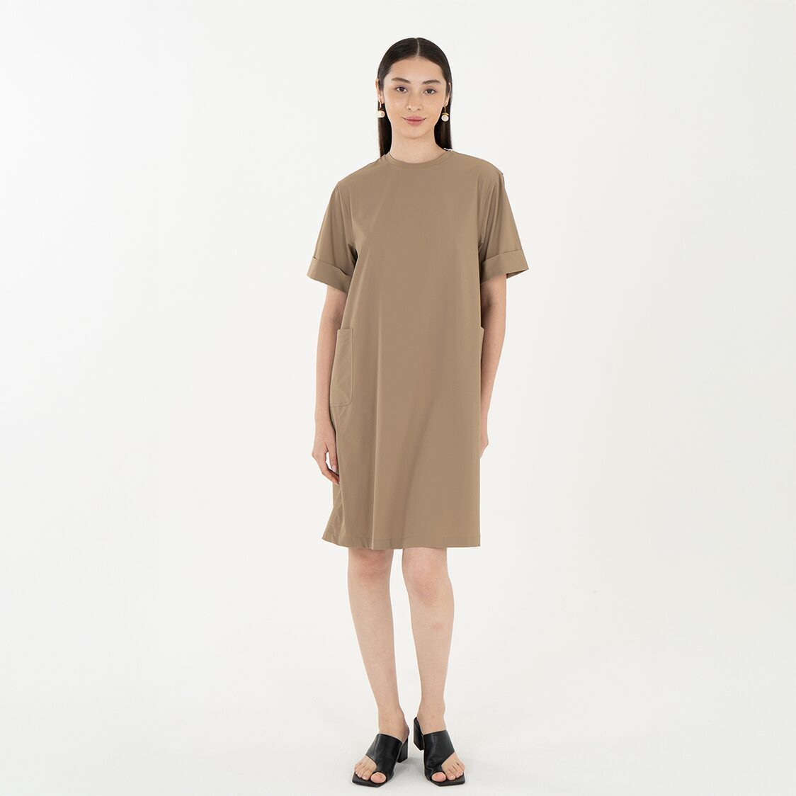 K/WOODS Ice Cool Relaxed Shift Dress in Khaki