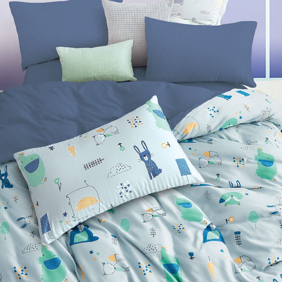 The Gang By Charles Millen Tencel77 Bunn - Fitted Sheet Set / Comforter / Boudoir
