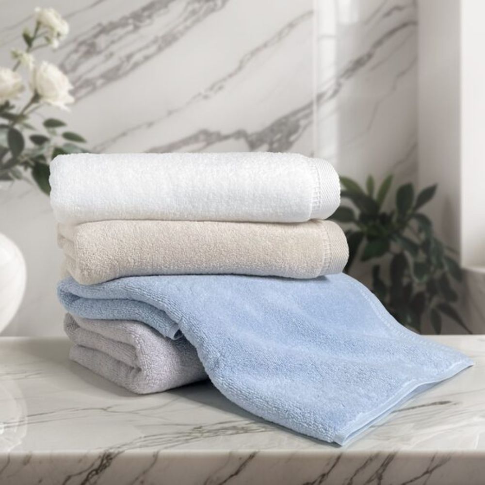 CHARLES MILLEN - BATHTOWELS