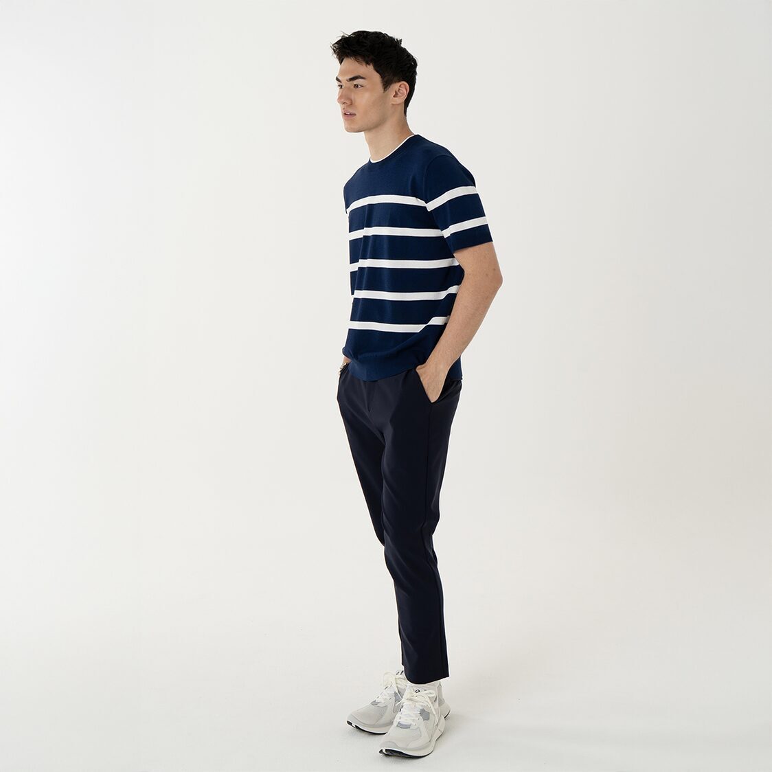 K/WOODS Ice Cool Horizon Stripe Pullover in Navy