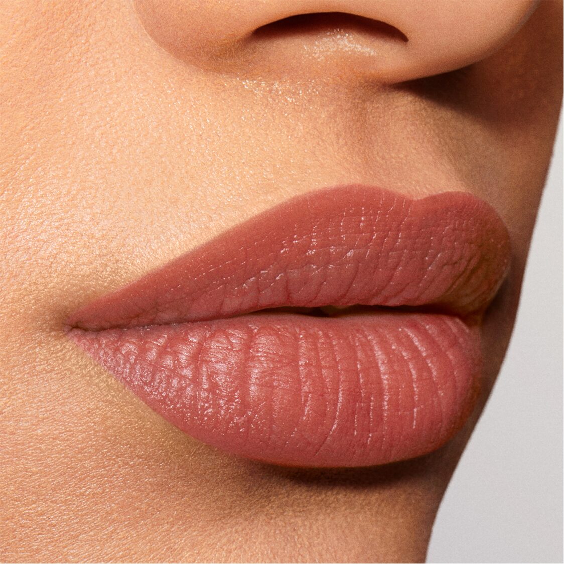 Estee Lauder Pure Color Explicit Silk Matte