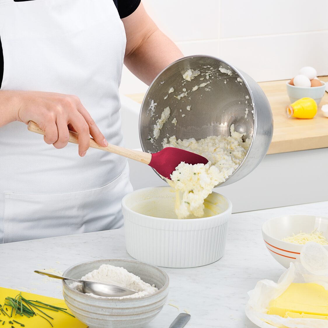 Tovolo Flex-Core Wood Handled Spoonula Cayenne