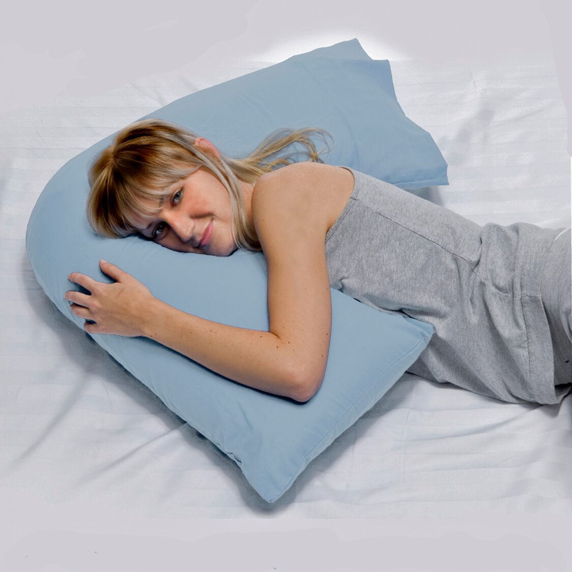 J. Rapee Cuddle U Cover Sky