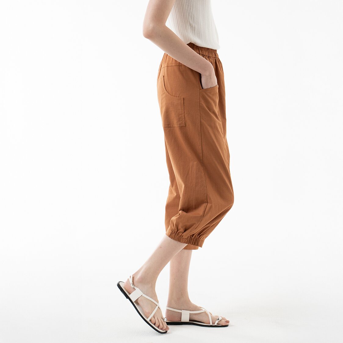 K/WOODS Cool Comfort Linen Pants in Caramel