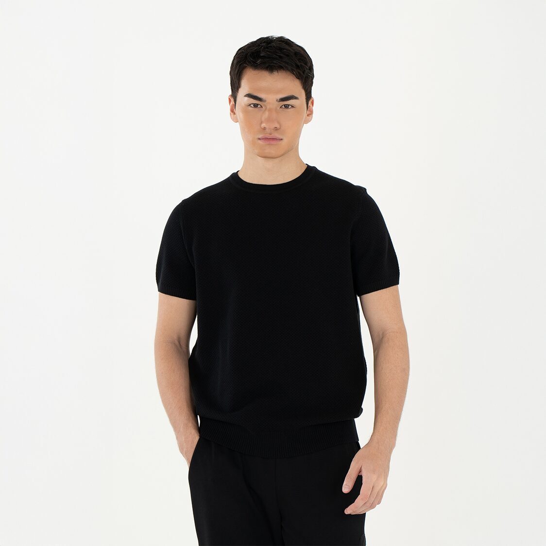 K/WOODS Mens Calmline Crew Neck - Black