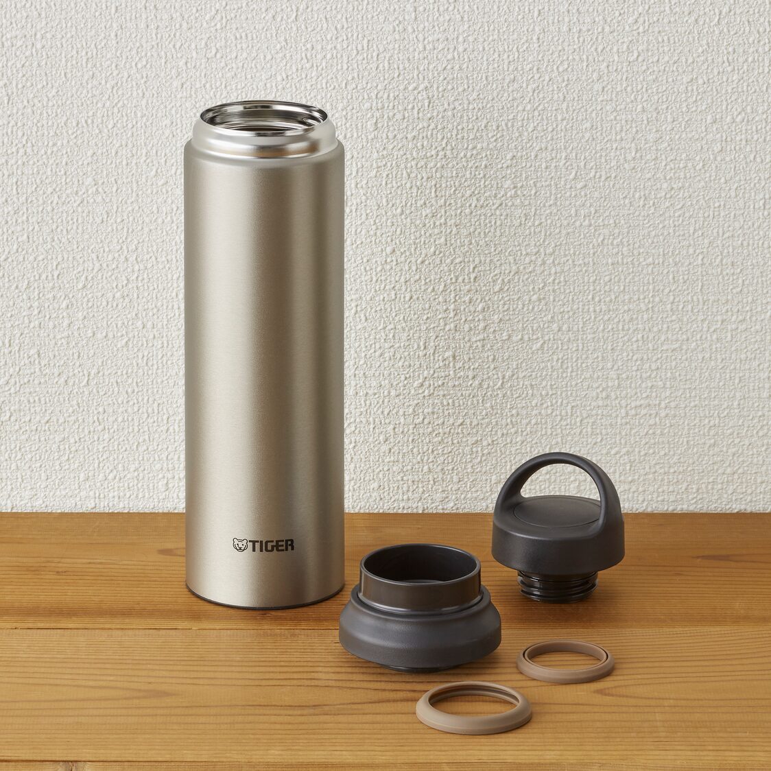 TIGER Anti-Bacterial Double Stainless Steel Bottle 800ml - Titanium Ore (MCZ-S080 XZ)