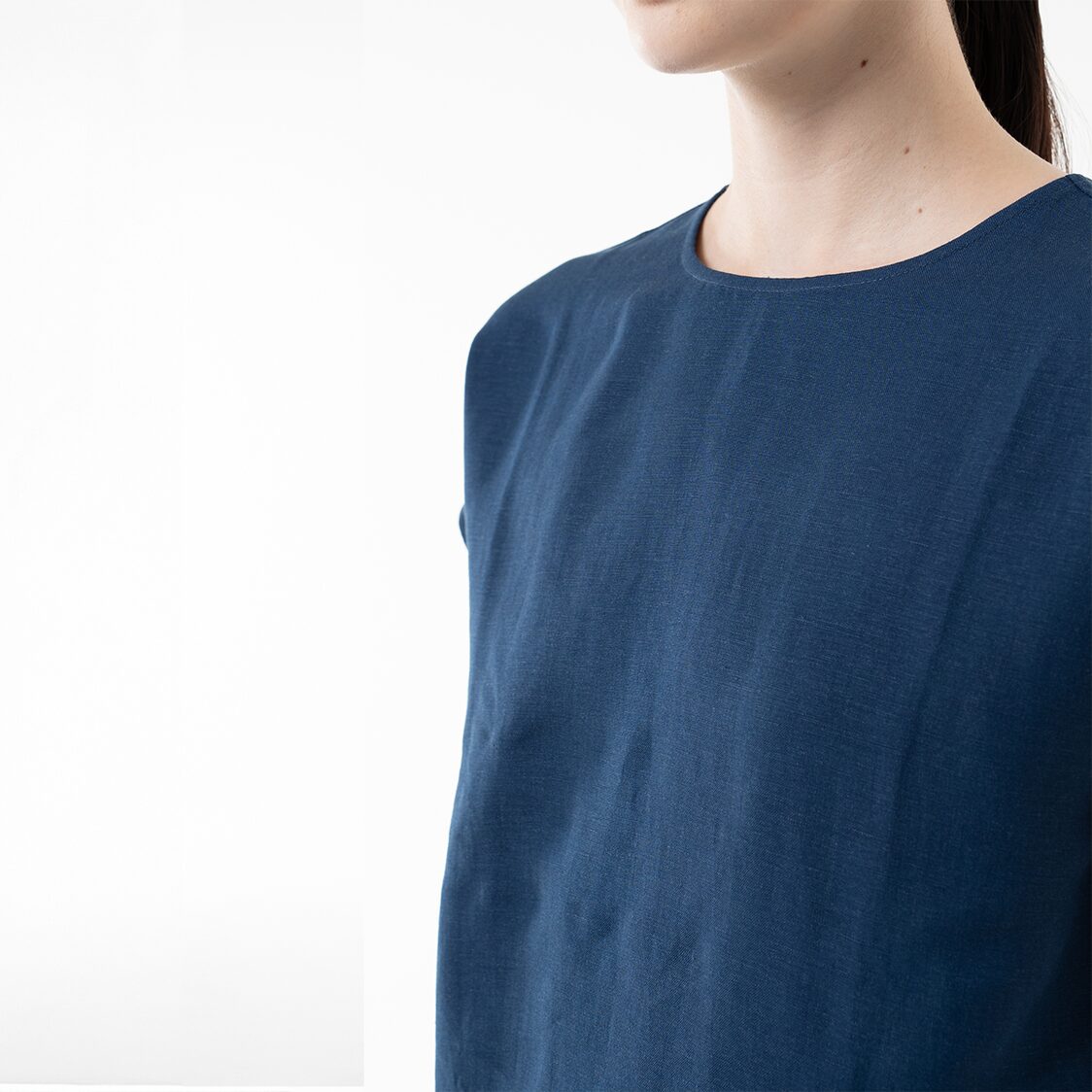 K/WOODS Minimalist Linen Top in Midnight Blue