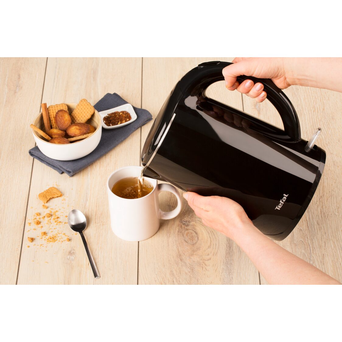 Tefal Safe Tea Kettle 1.7L - Black (KO2608)