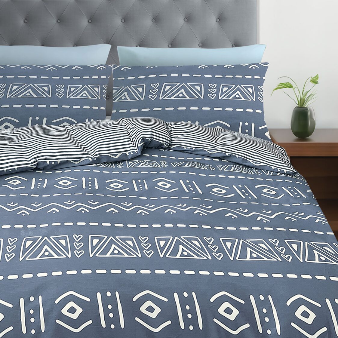 The Gang By Charles Millen College GC03 Karl Fitted Sheet Set / Comforter