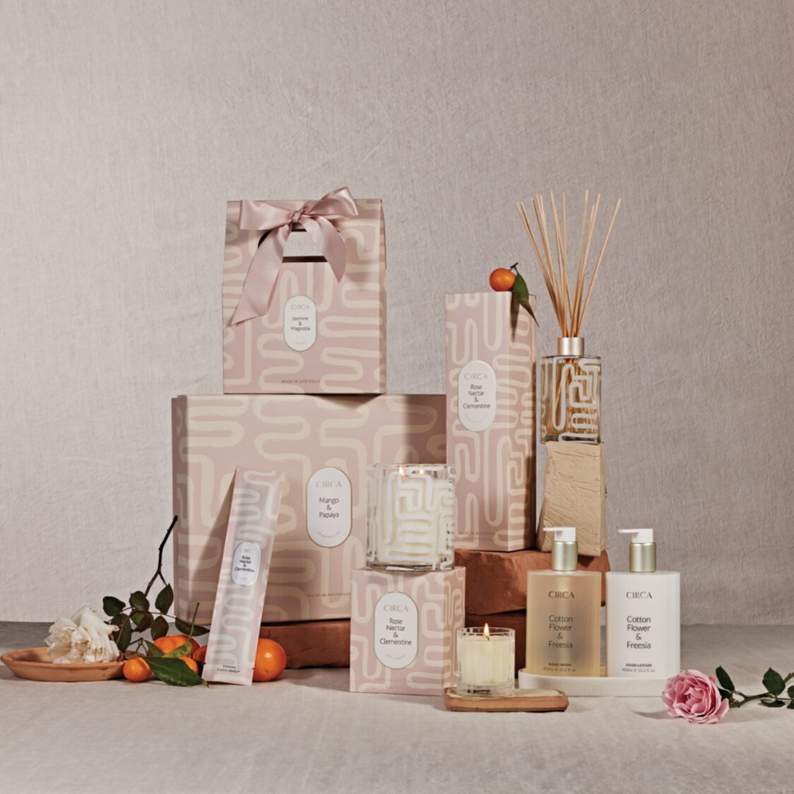 Circa Hand Care Duo Set 900ml - Cotton Flower & Freesia