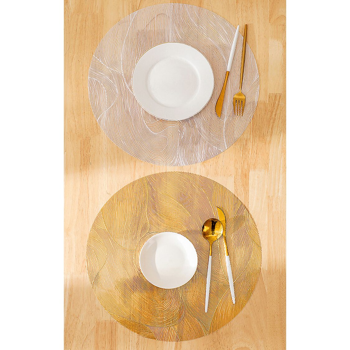 J. Rapee Balkan Placemat White