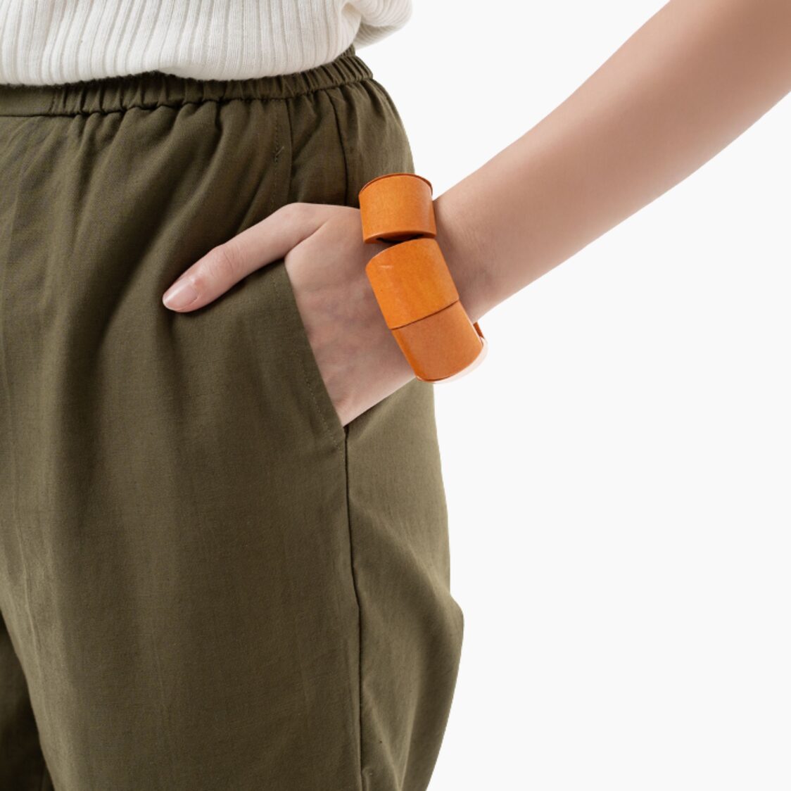 K/WOODS Breezy Linen Pants in Dark Olive