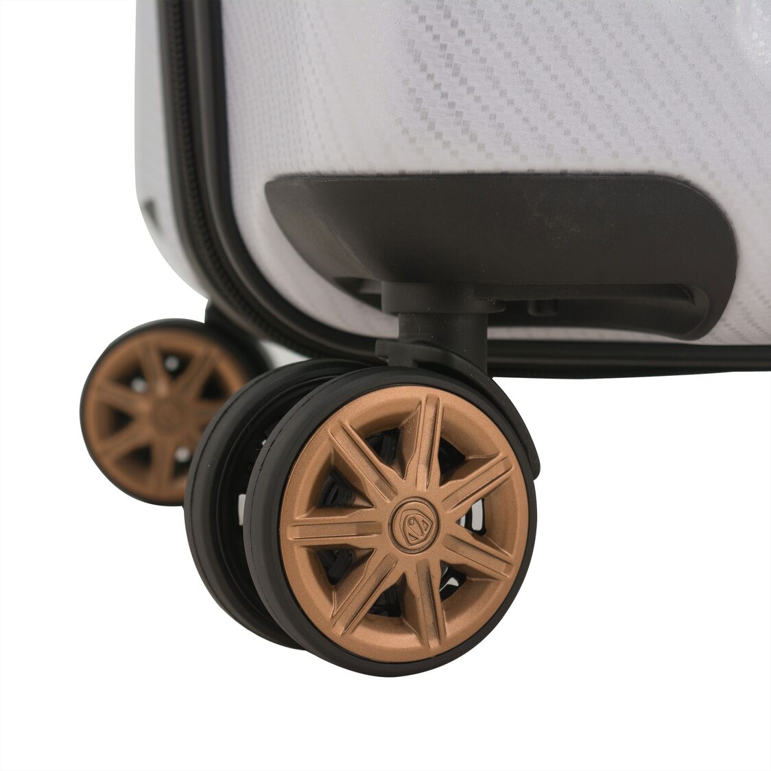 Travelers Choice 30 White Trunk Spinner Luggage