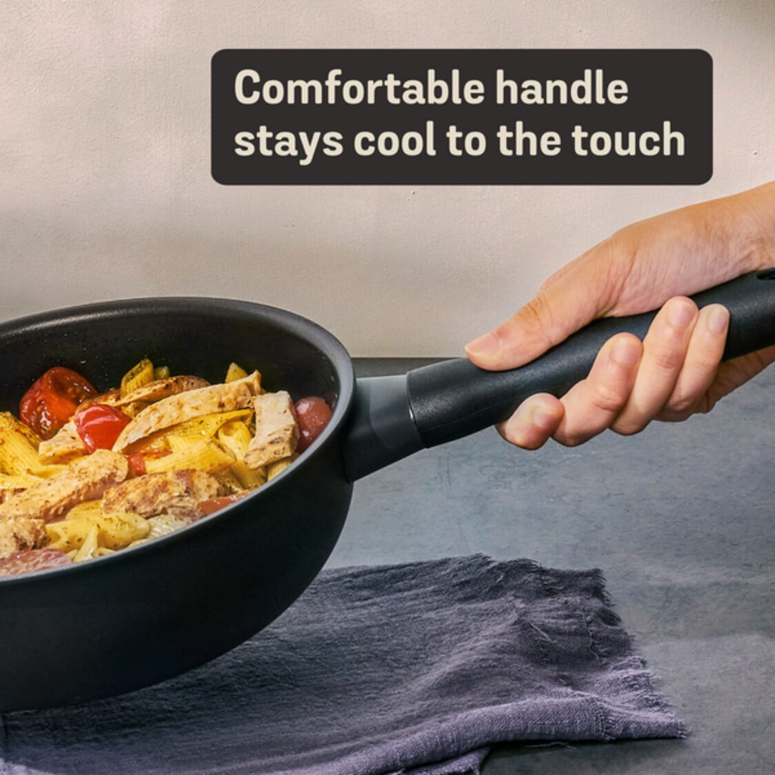 Meyer Midnight Nonstick 28cm Hard Anodized Open Stirfry With Helping Handle (Induction) 85078