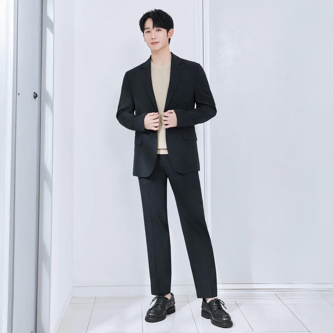 Mind Bridge [Cool] Tapered Two-Tone Banding Pants Navy
