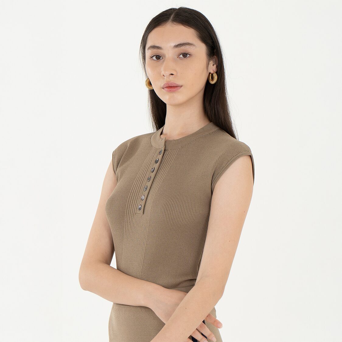 K/WOODS Ice Cool Urban Edge Rib Top in Camel