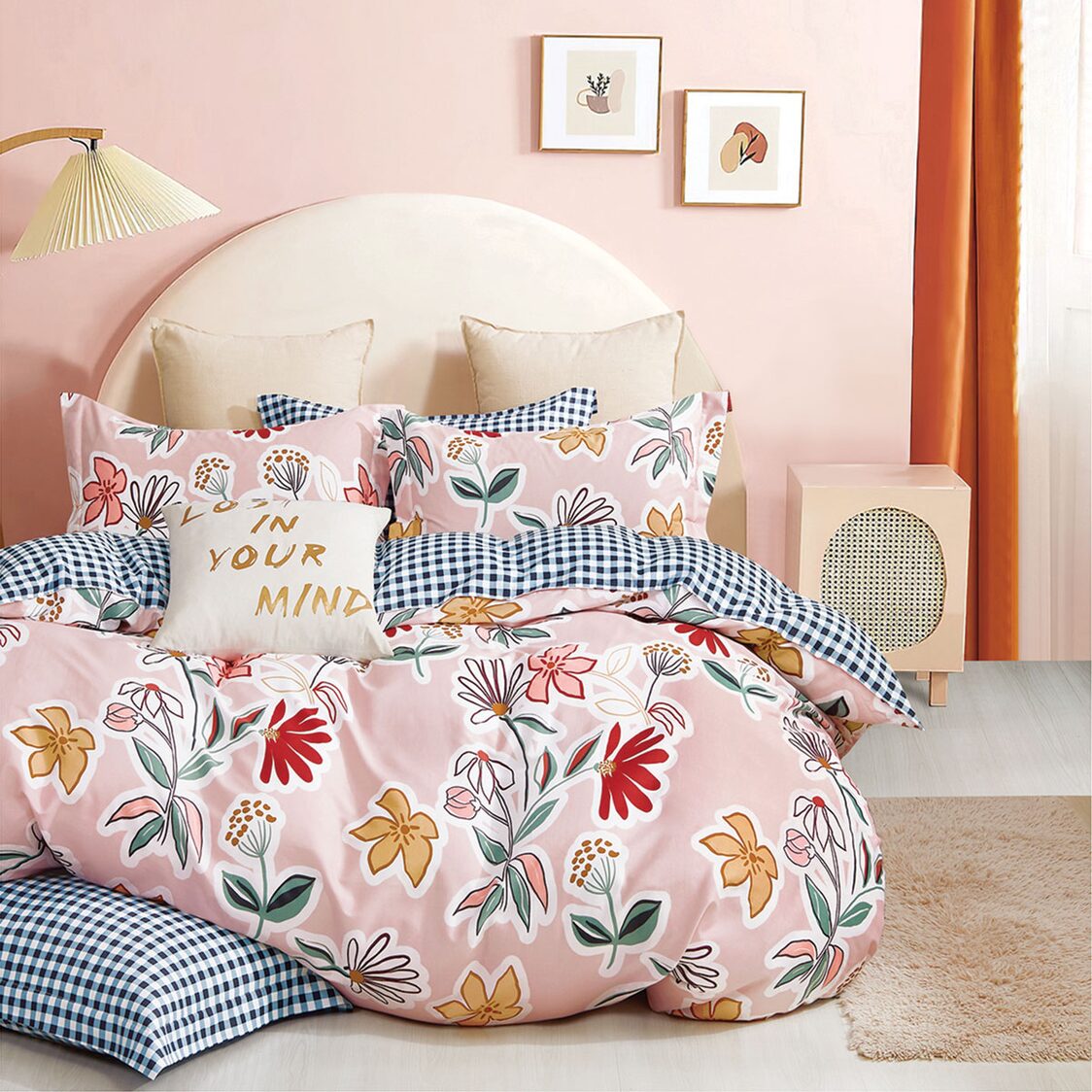 The Gang By Charles Millen College GC05 Lara Fitted Sheet Set / Comforter