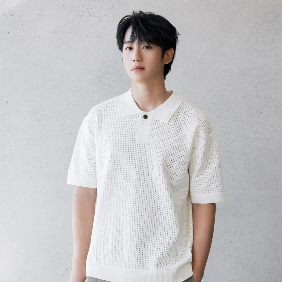Mind Bridge [Couture] Collared Semi Overfit Short-Sleeved Knit Ivory