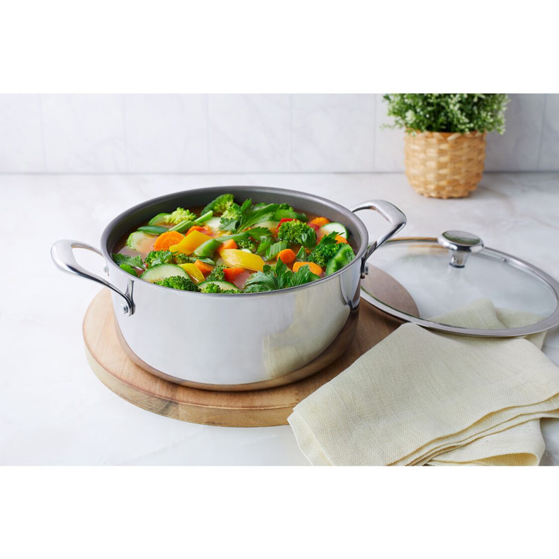 [Metro Exclusive] Corelle DuraNano Triply Casserole 24cm With Lid