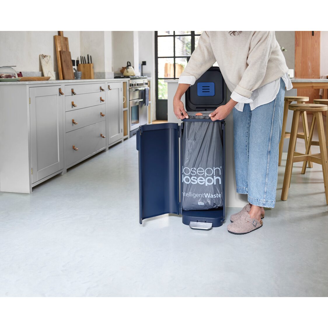 Joseph Joseph Porta 40L Easy-Empty Pedal Bin - 30122