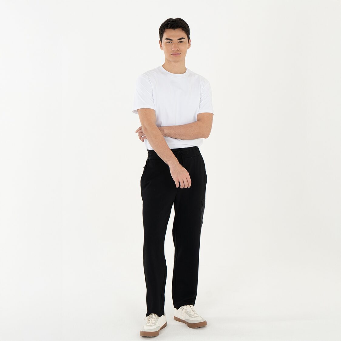 K/WOODS Mens Drift Patch Joggers - Black
