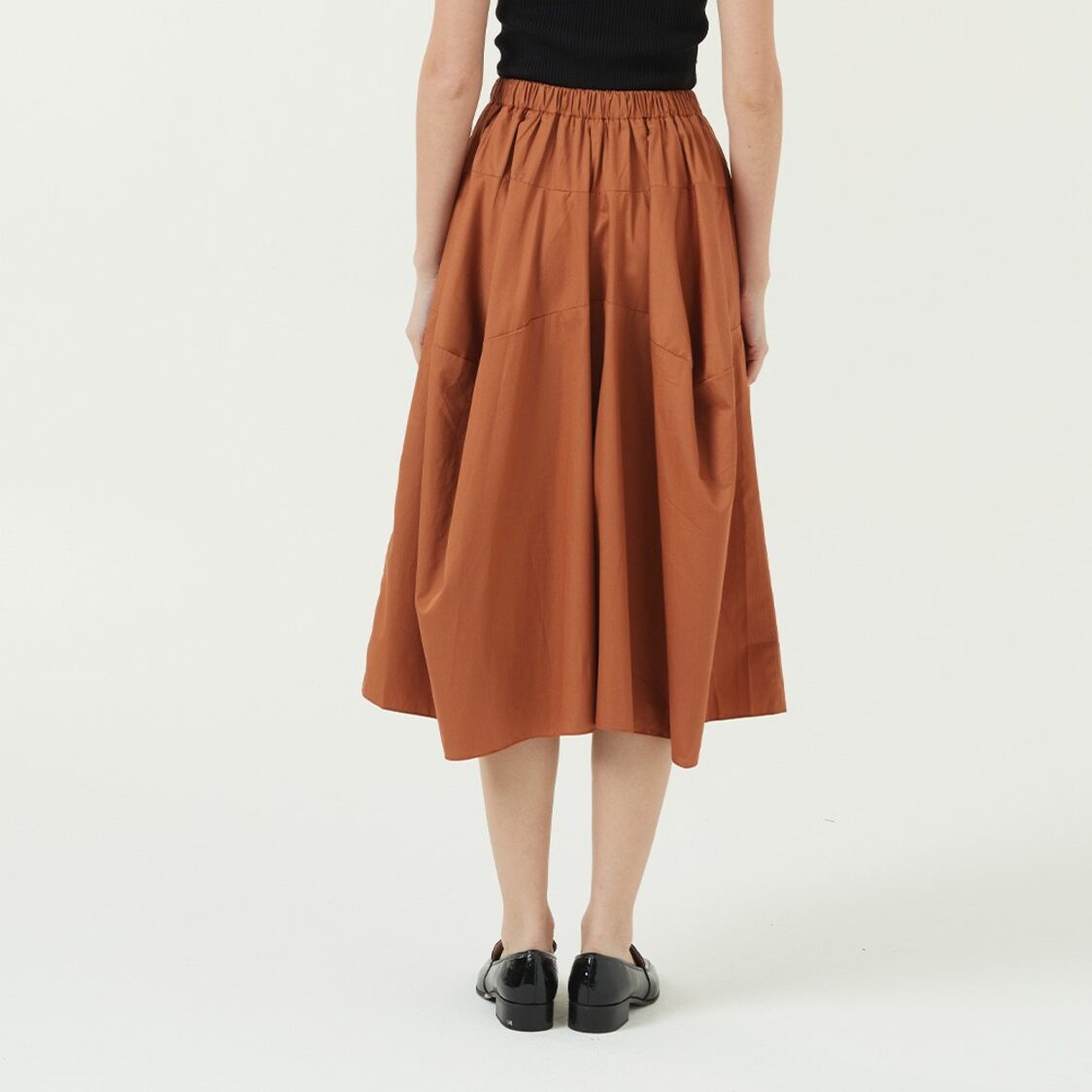 K/WOODS Stain Repellent Wide Legged Pants In Mocha