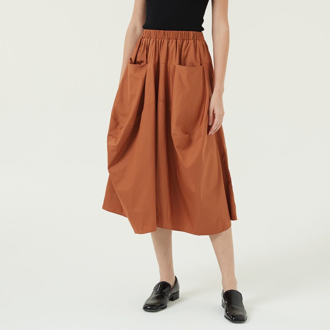 K/WOODS Stain Repellent Wide Legged Pants In Mocha
