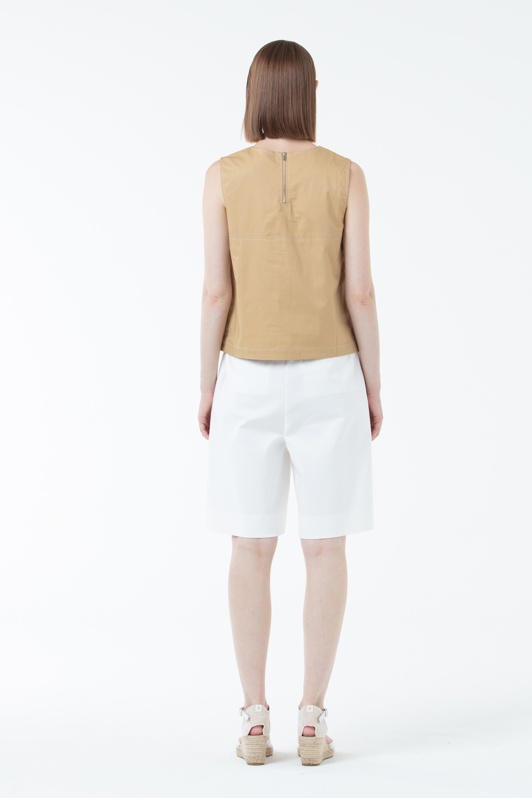 K/Woods Stitchline Top