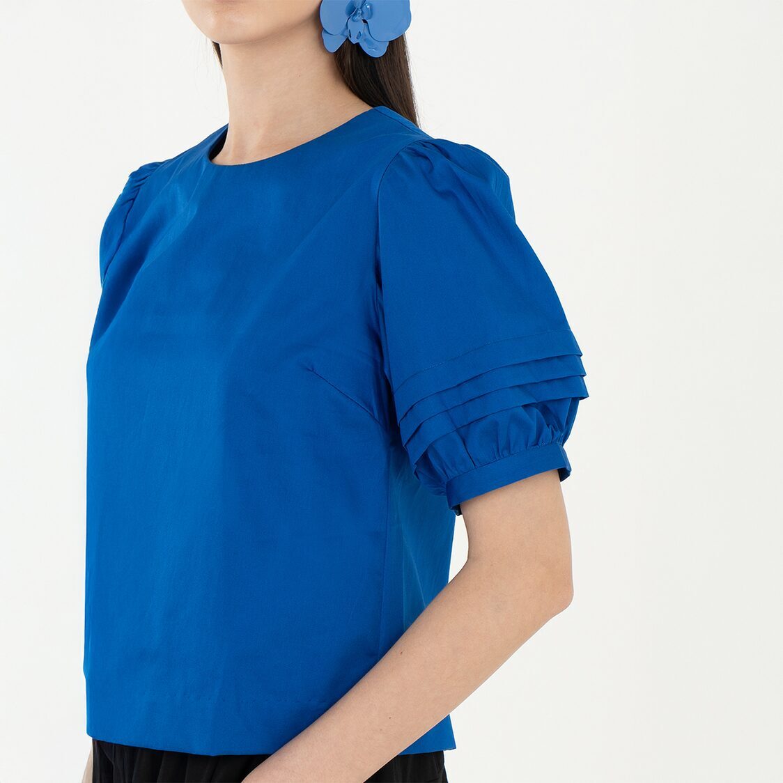 K/WOODS Stain Repellent Fold Puff Blouse In Blue