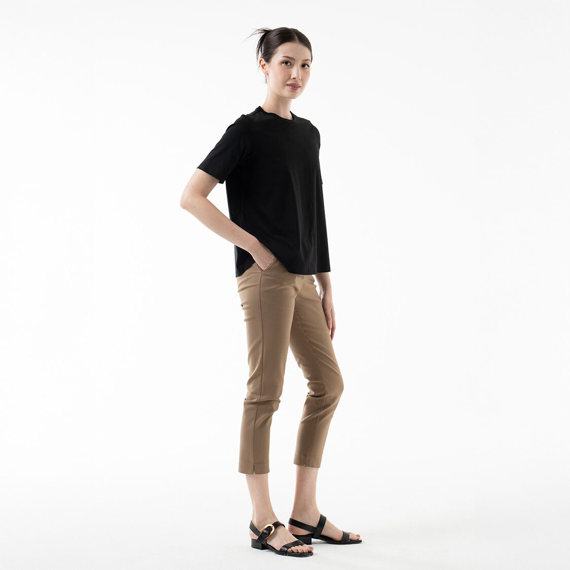 K/WOODS Essential Crew Neck Tee in Black
