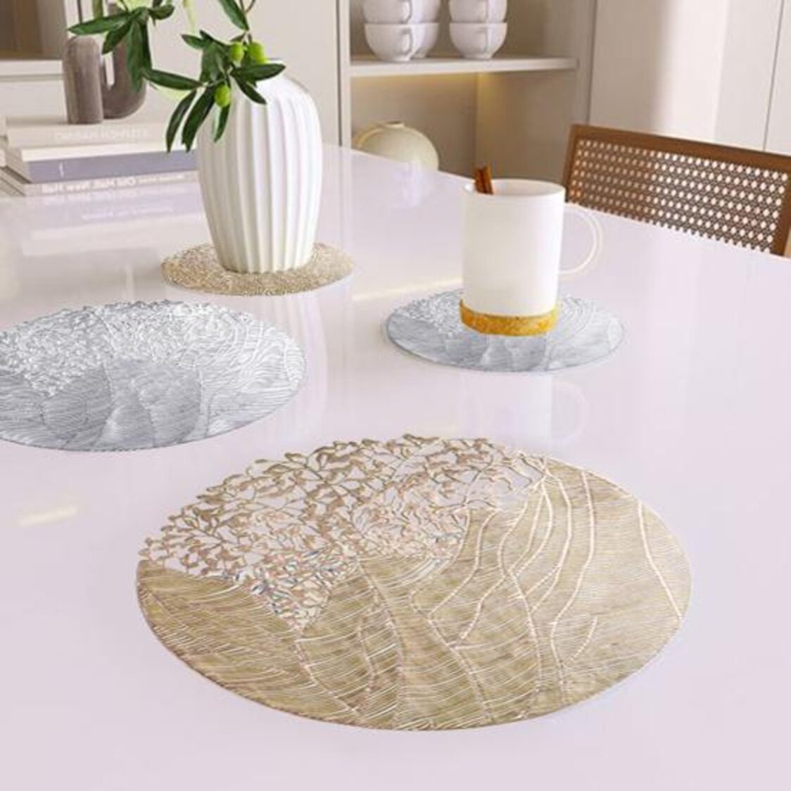 J. Rapee Eyre Placemat Gold