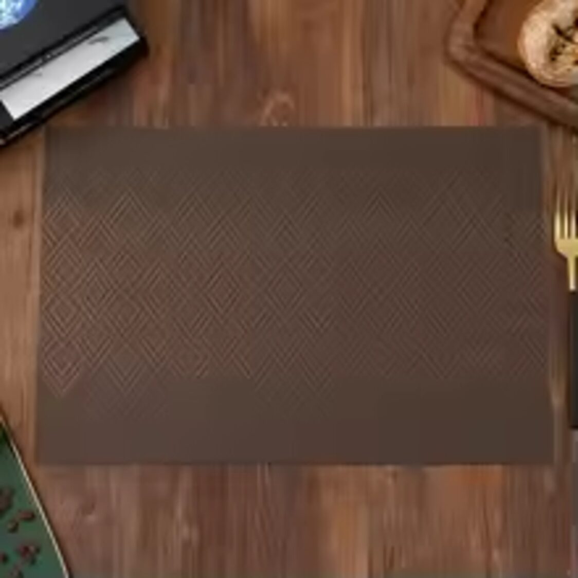 J. Rapee Puzzle Placemat Brown
