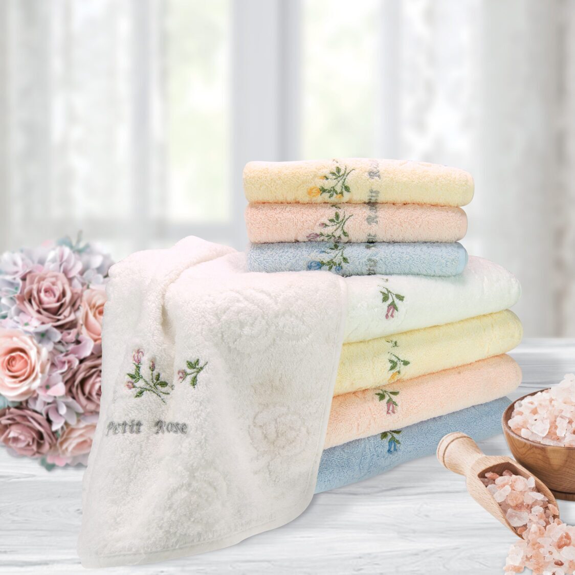 Suzanne Sobelle Petit Rose 100% Combed Cotton Face Towel