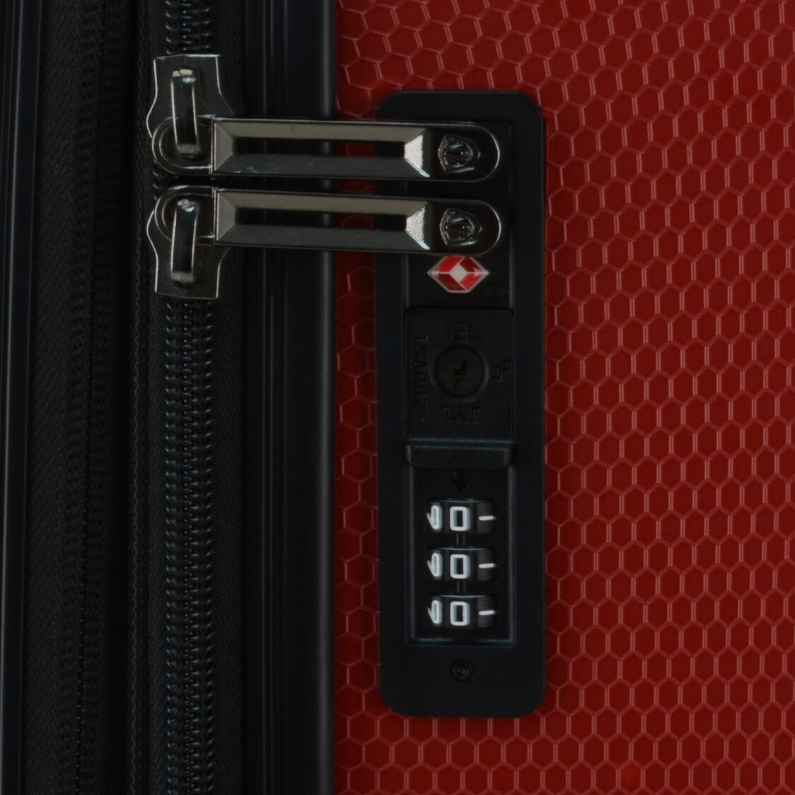 Traveler's Choice Beauvais Set - Red