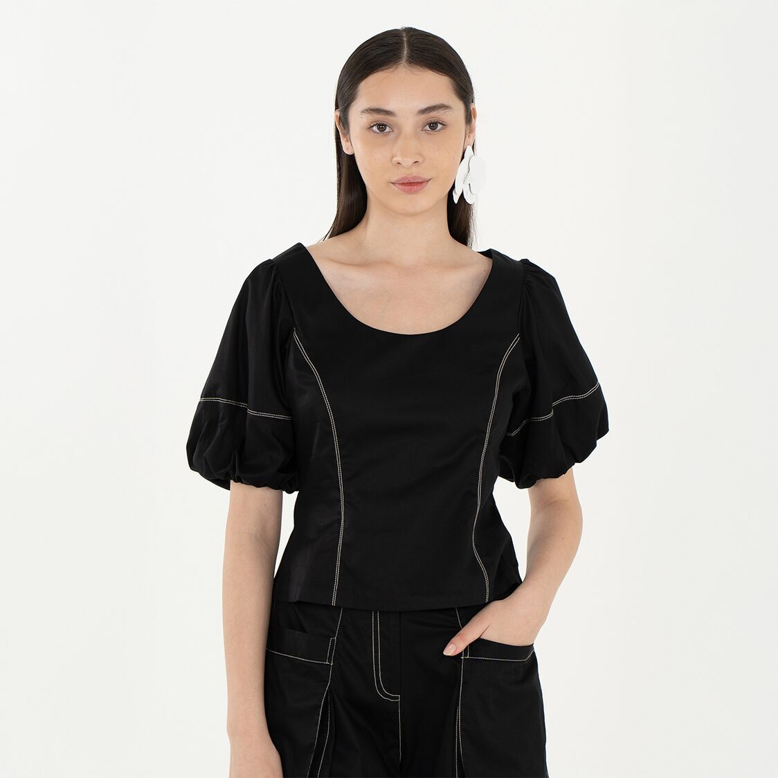 K/WOODS Stain Repellent Seam Theory Top in Black