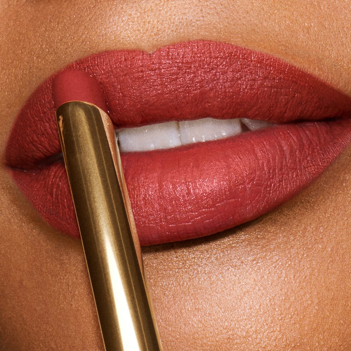 Estee Lauder Pure Color Explicit Silk Matte