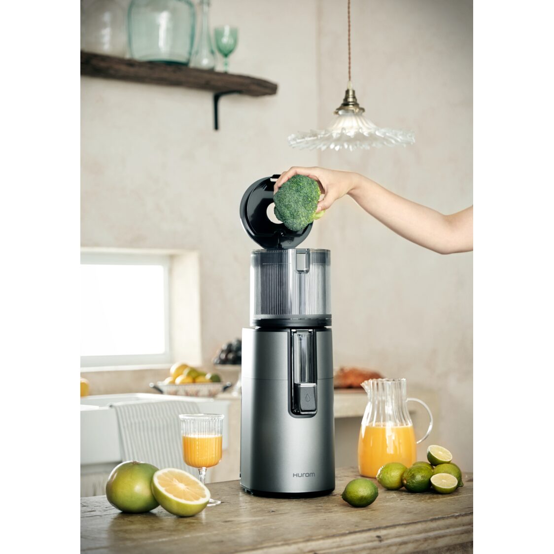 Hurom Slow Juicer HH-400TG