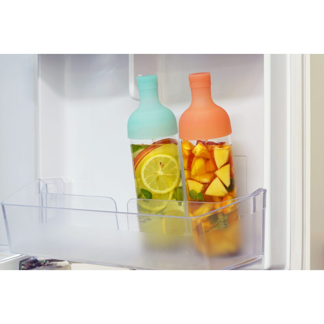 HARIO "Tropical" Cold Brew Tea Filter In Bottle 750ml - Hawaiian Orange (FIB-75TP-HOR)