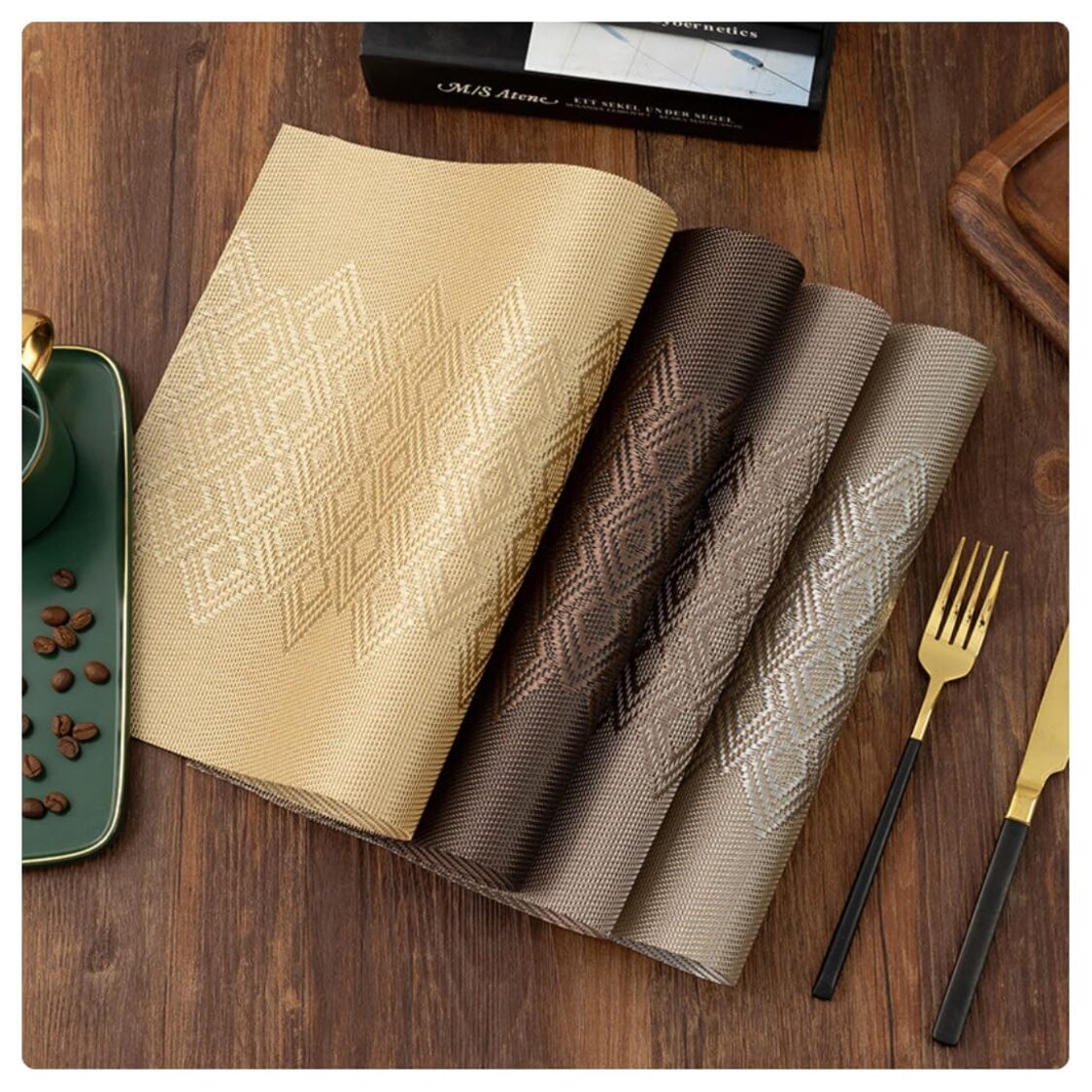 J. Rapee Puzzle Placemat Yellow