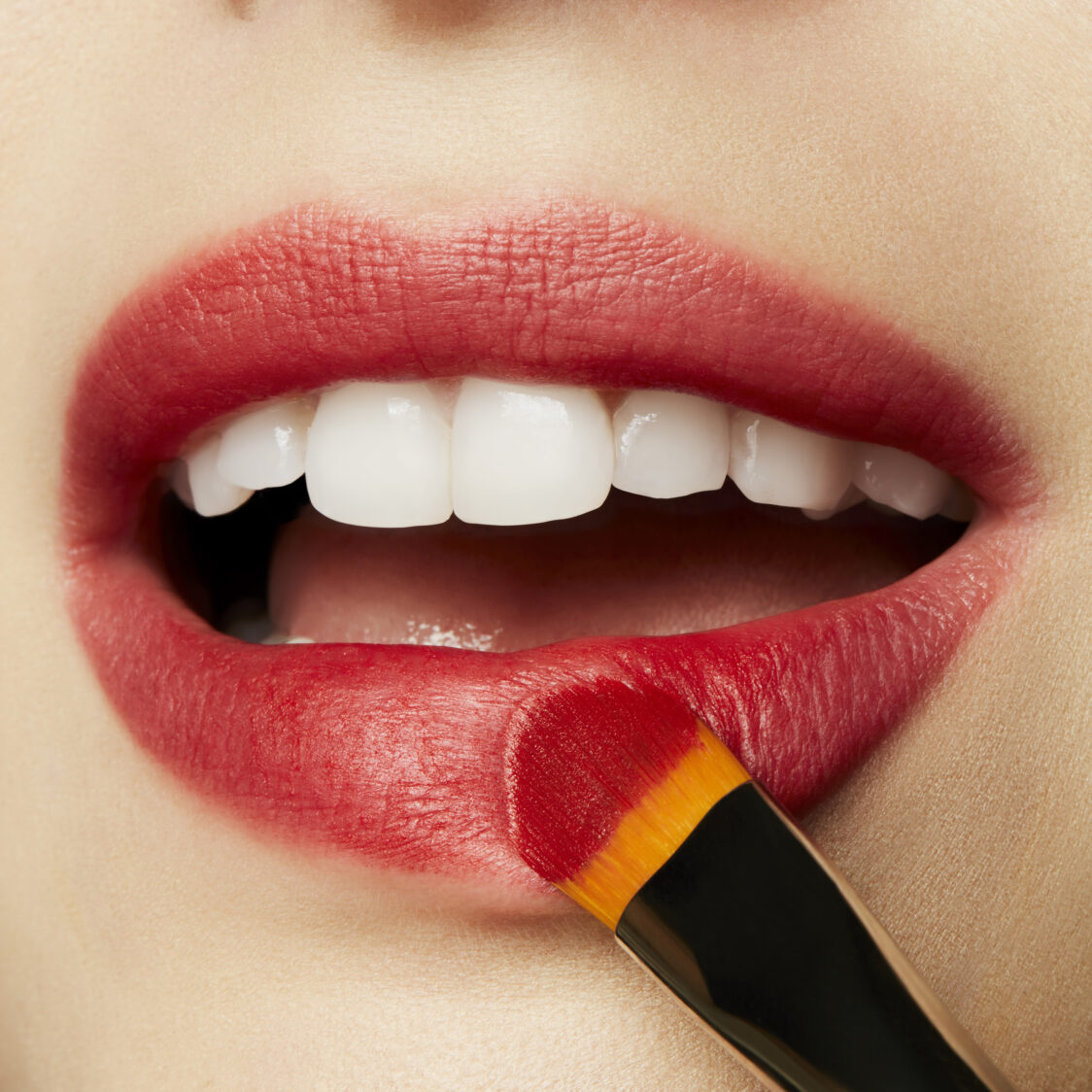 MAC Powder Kiss Lipstick 3g